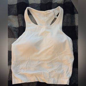 white tank